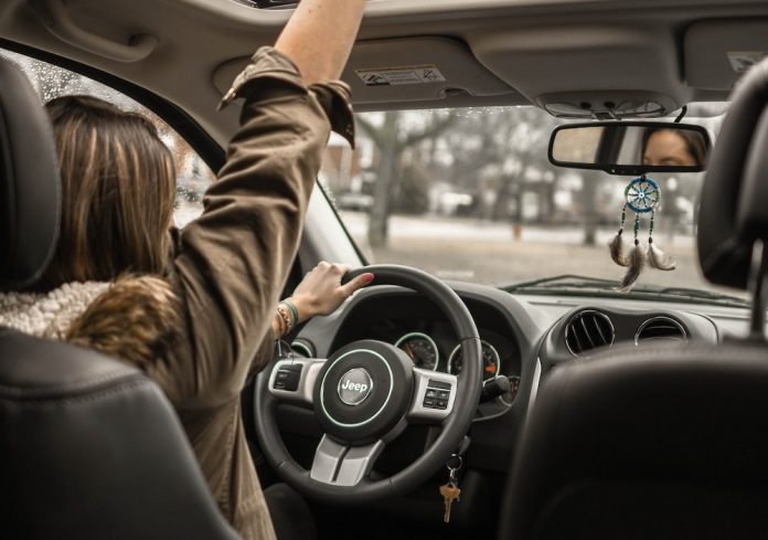 adult-adventure-automotive-1051071