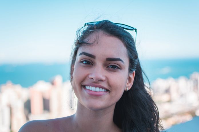 beautiful-beauty-brazilian-woman-1102341