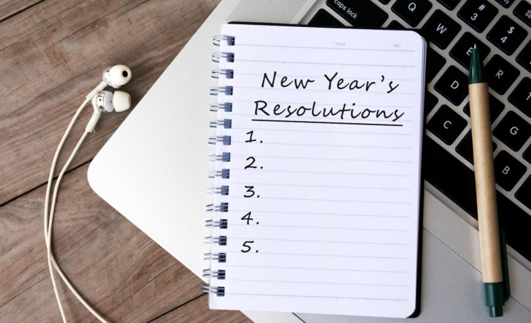 4 Realistic New Year’s Resolutions You Can Actually Accomplish