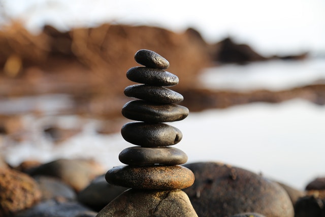 Photo by Pixabay: https://www.pexels.com/photo/balance-blur-boulder-close-up-355863/ Meditation Apps