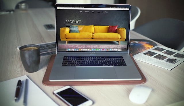 igor-miske-Px3iBXV-4TU-unsplash Stolen goods